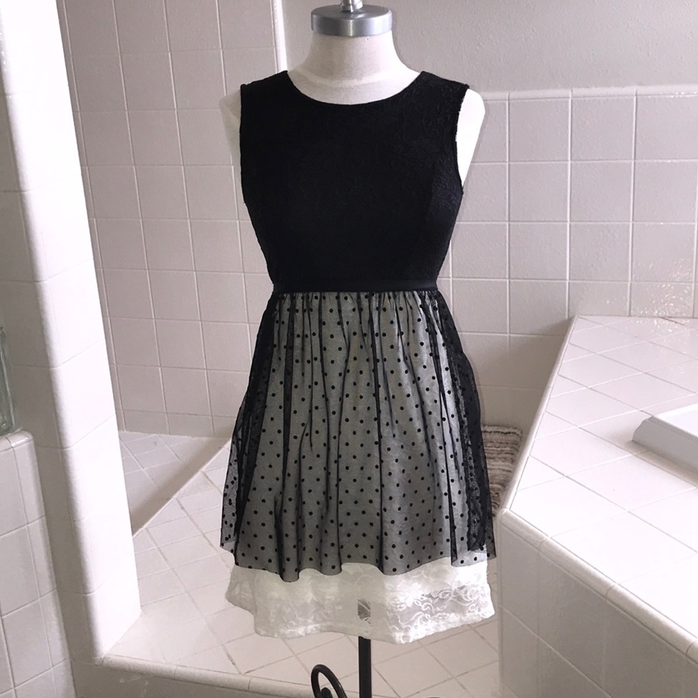 Gorgeous black and white lace dress with polkadots